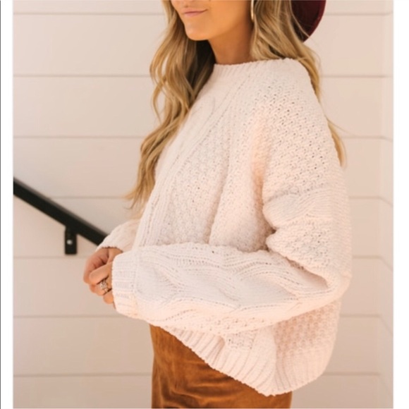 Zara Sweaters - Chunky sweater